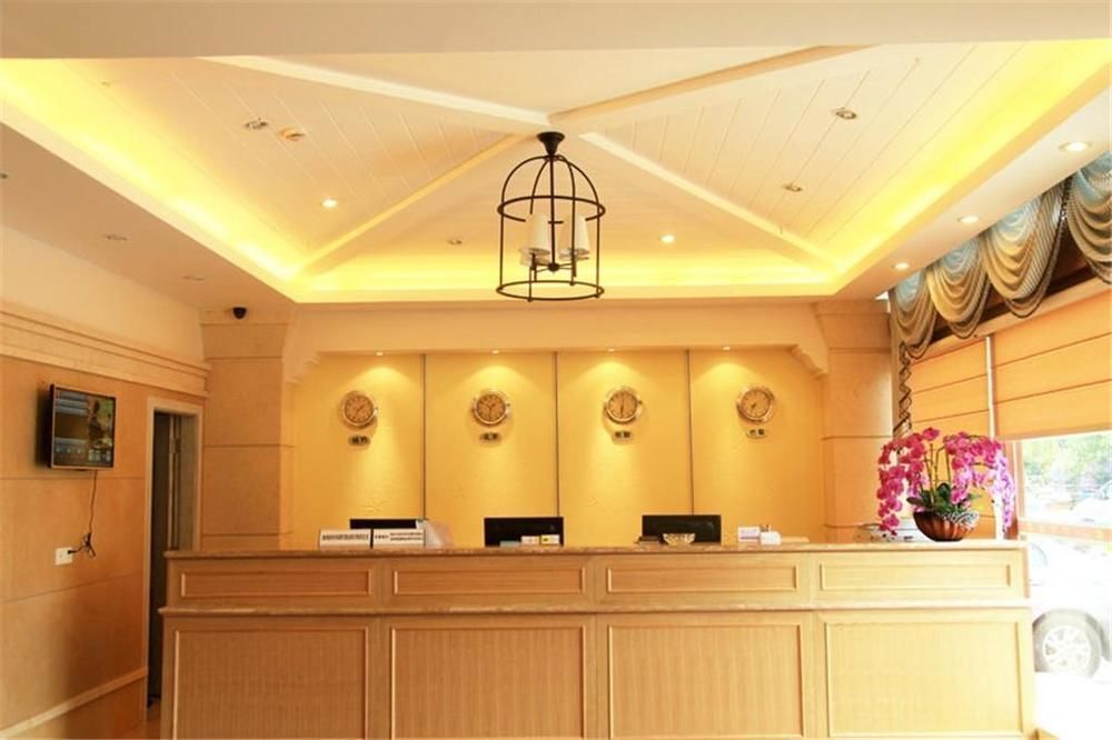 Home Inns Hotel Санья Экстерьер фото