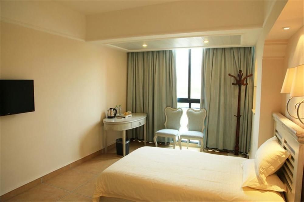 Home Inns Hotel Санья Экстерьер фото